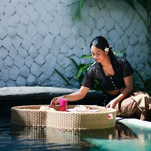 Calm Seminyak (Bali)